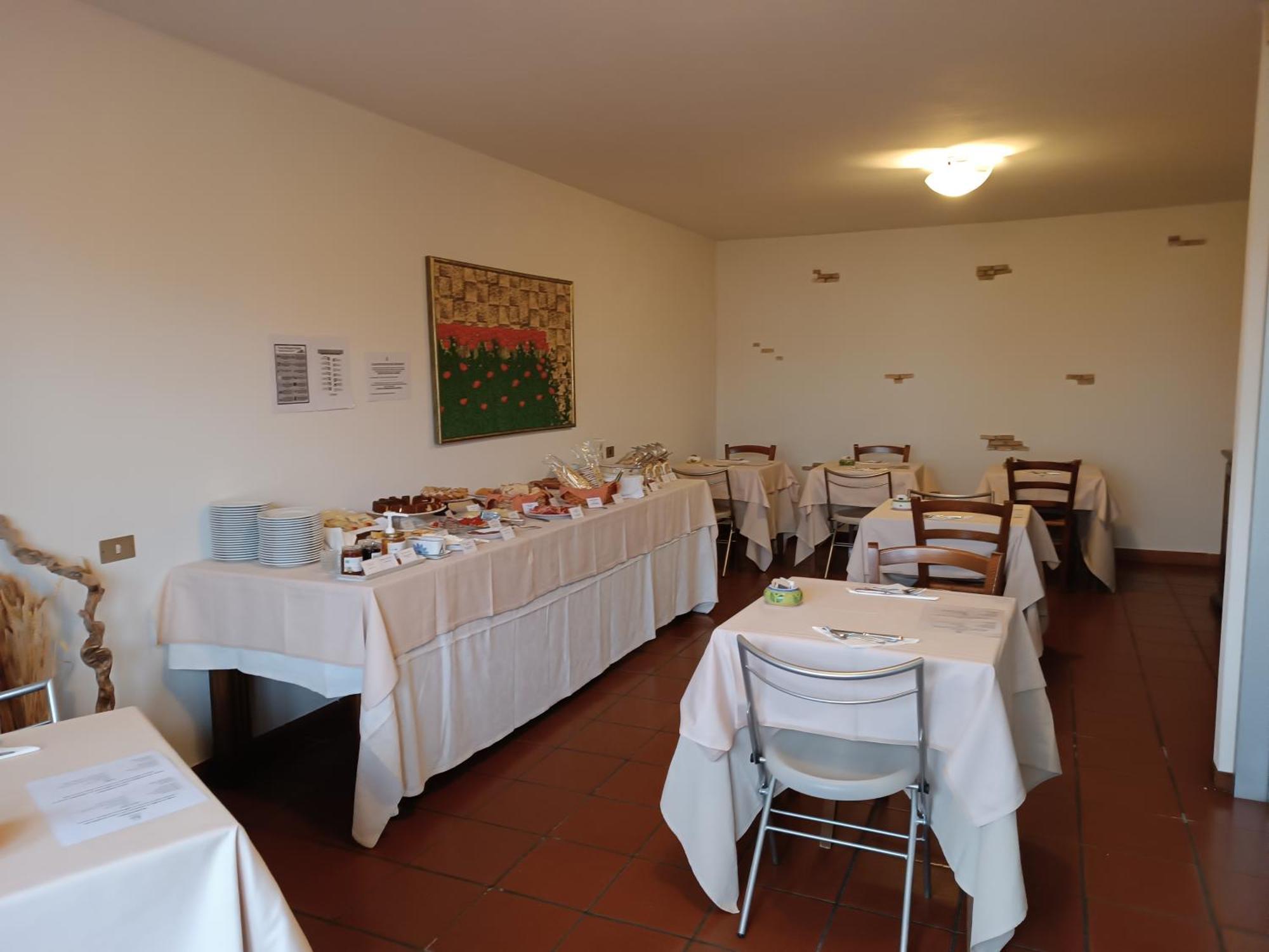 Bio Agriturismo Il Torrione Saturnia Exterior foto